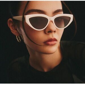 Quay Narrow Down Cat-Eye Sunglasses